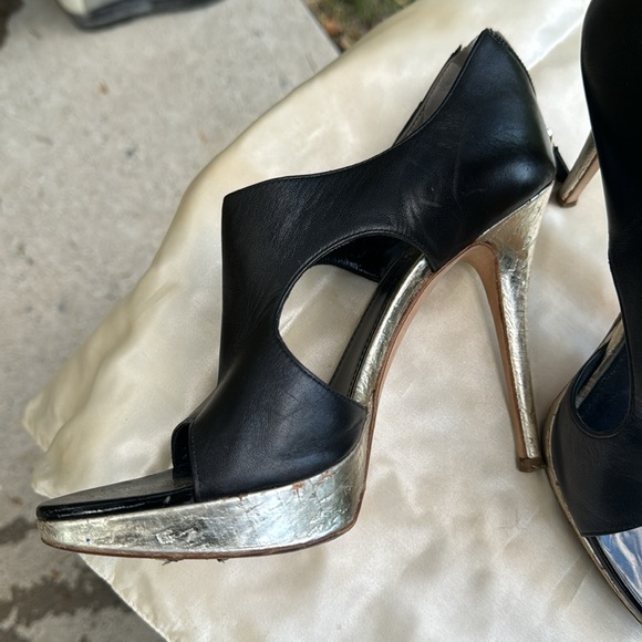 Classic Christian Dior Booties - Picture 3 of 8